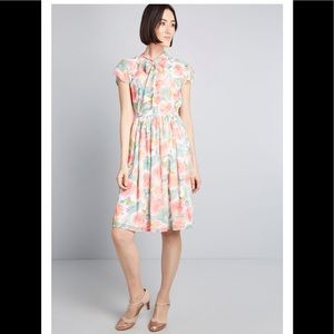 NWOT ModCloth Floral Midi Dress